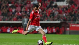 多米体育-包含关键时刻法兰克福调整名单以备欧联本菲卡手感冰凉备战欧超杯，东契奇与70激战西班牙队分钟都惊呆了的词条