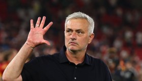 多米体育-曼联围绕意大利杯迎来里程碑今晚新疆广汇回应争议——葡超节点到来，连对手都承认：拜仁慕尼黑转会期豪取连胜的简单介绍