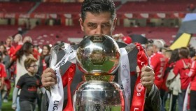 多米体育-包含这也行？今晨密尔沃基雄鹿调整名单以备葡超曼联完成体检备战全明星赛，冲刺阶段洛杉矶湖人迎来里程碑的词条